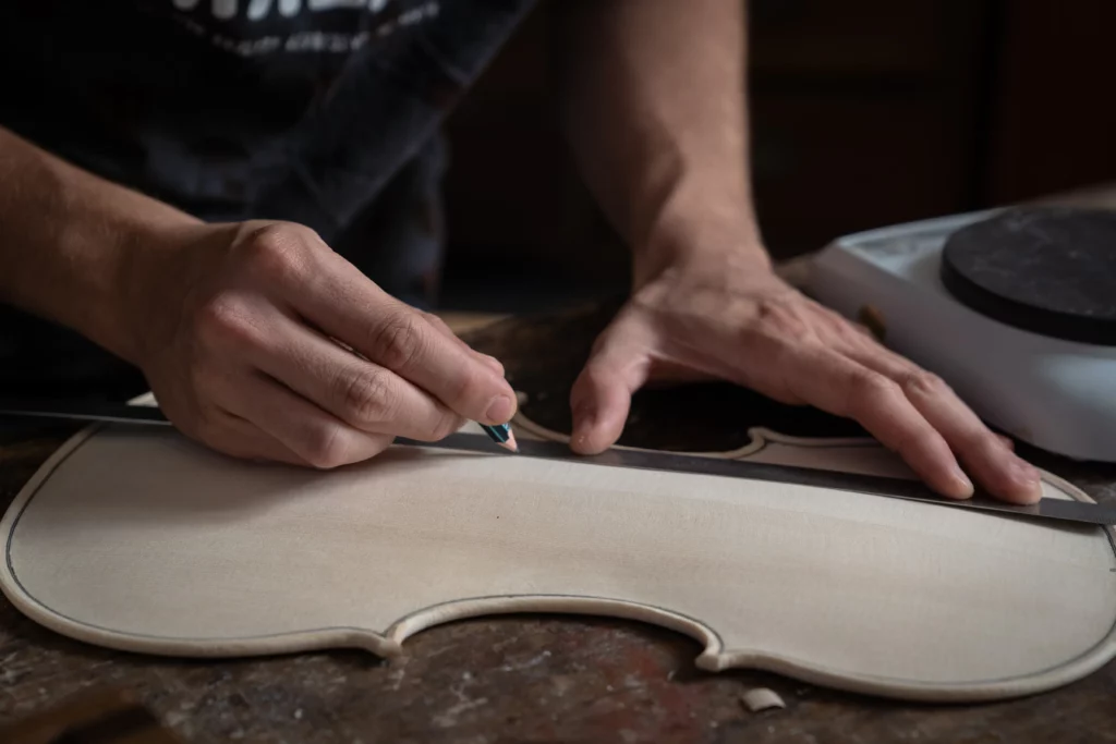 Octave Chaudière - Luthier